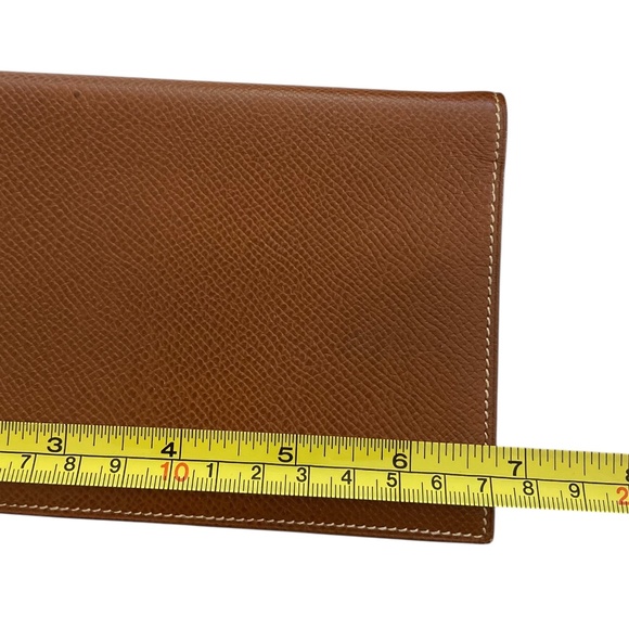 Authentic Hermès Bifold Long Wallet + Agenda Holder w/ COA in Gold (Camel Brown) - Picture 13 of 15